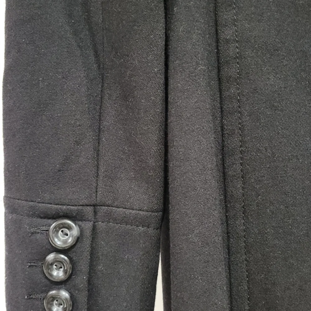 Coat - Picture 8 of 16